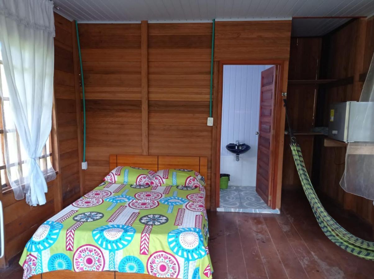 Cabanas Dechi Puerto Nariño Buitenkant foto